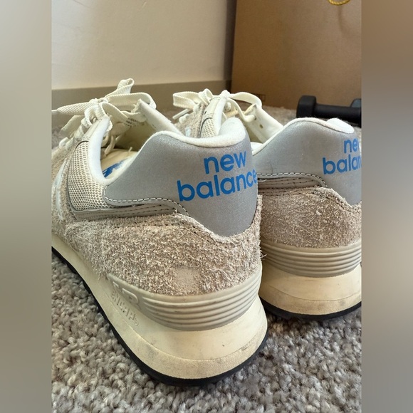 New Balance 574 - Picture 9 of 9